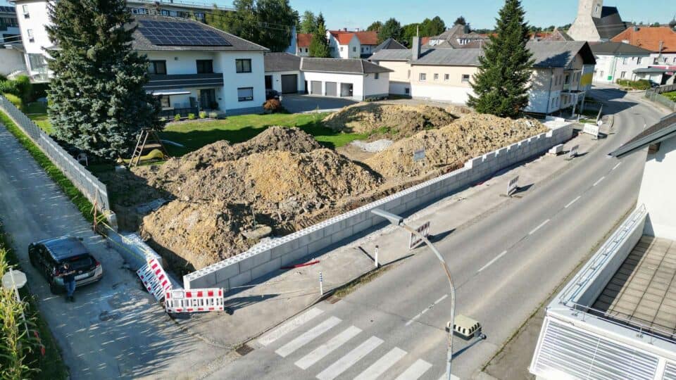leistung_beton-fertigteile_betonblock-mauersystem_ganglbauer