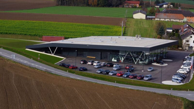 industrie_gewerbe_autohaus_seat_egger