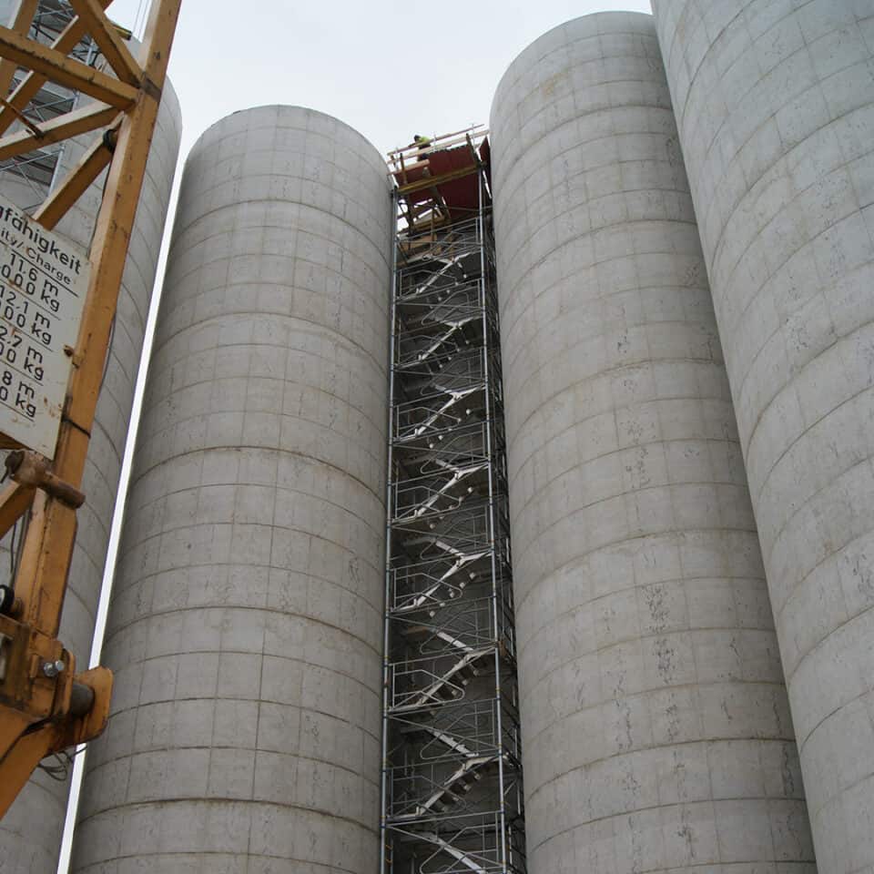 leistung_stahlbeton_rundbehaelter_schottersilos_ganglbauer