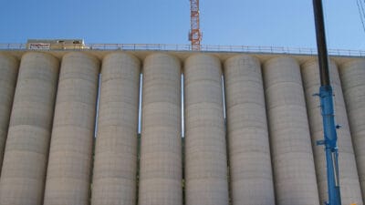 stahlbeton_rundbehaelter_schotter_logistik_bernegger_spital_ganglbauer_baumeister